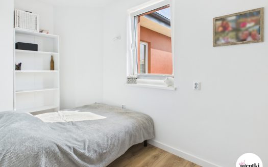 Funkcjonalne mieszkanie z dużym balkonem 