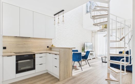 Dwupoziomowy apartament w sercu Moreny
