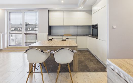 3-pokojowe, funkcjonalne mieszkanie na Morenie!